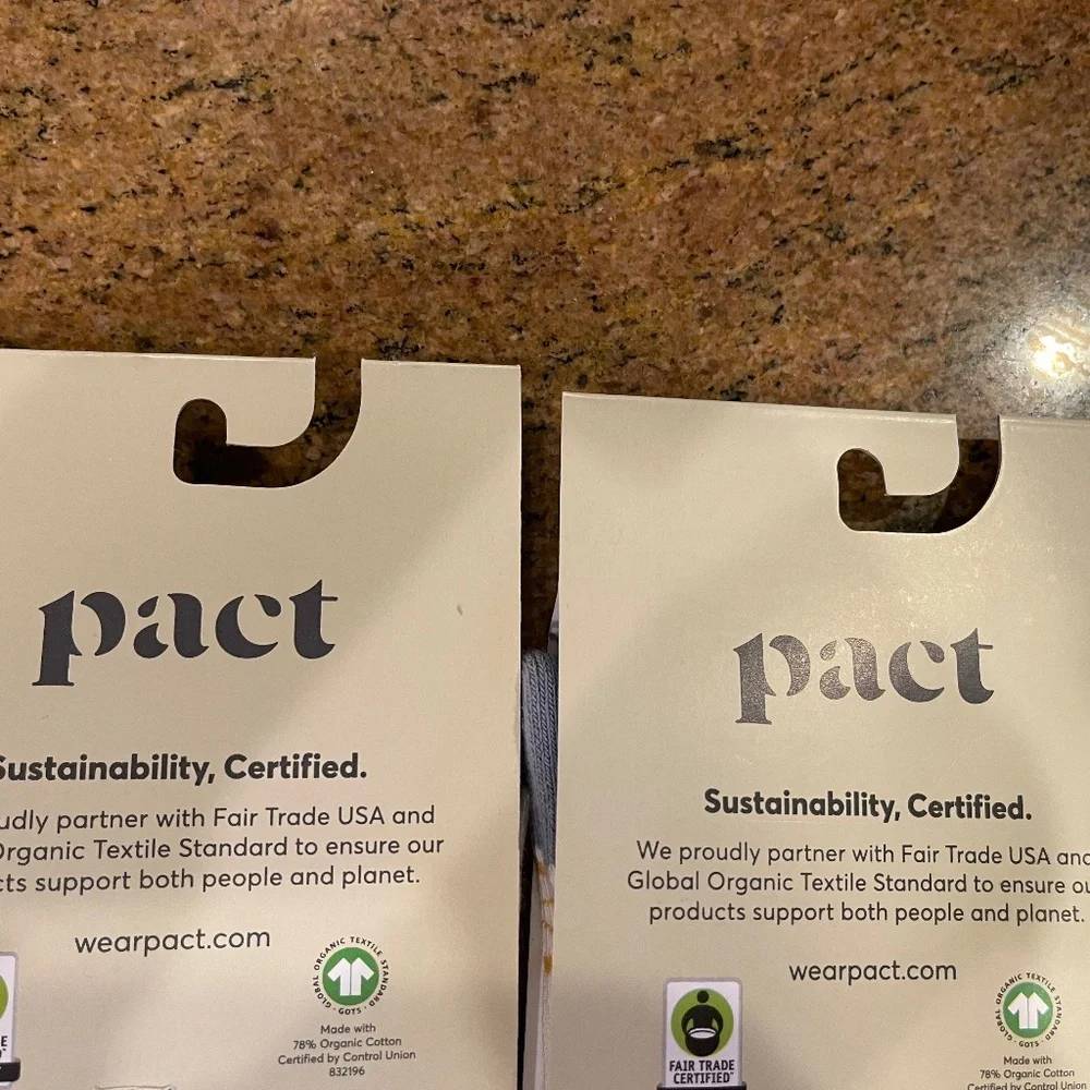 NEW! Pact Citrus Squeeze  Premium Crew Socks Two Pair NWT!